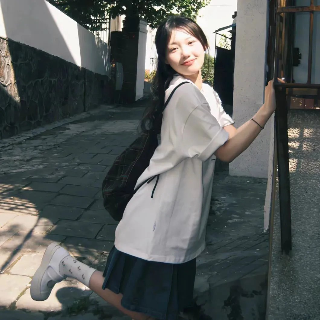 校影迷雾